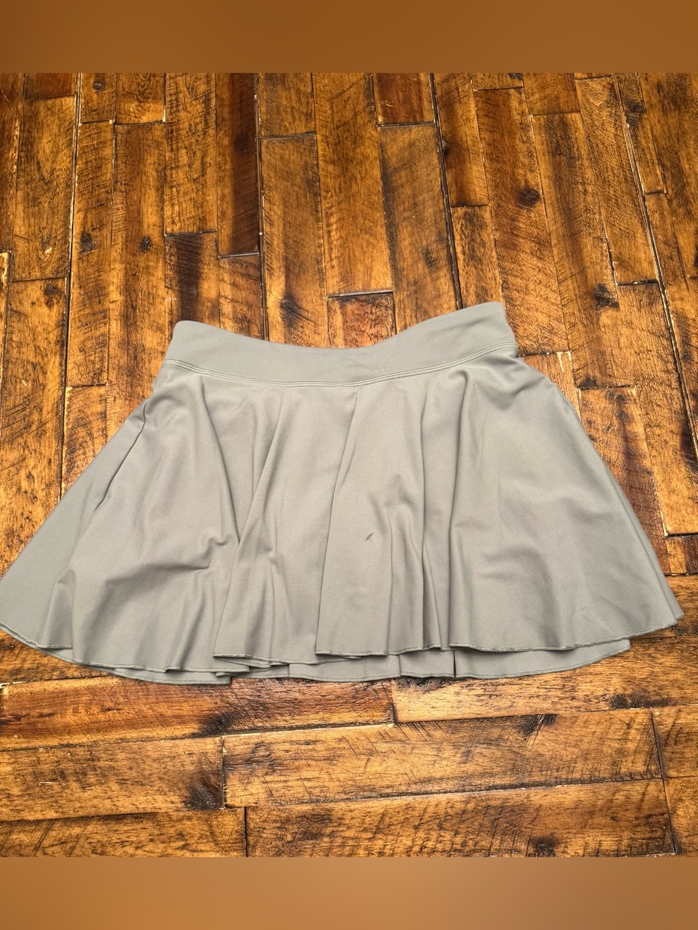 Under Armour Girls Green Tennis Skirt Skort Youth Large YL Pleated Athletic
